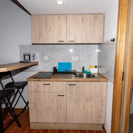 Zenroom Apartment *